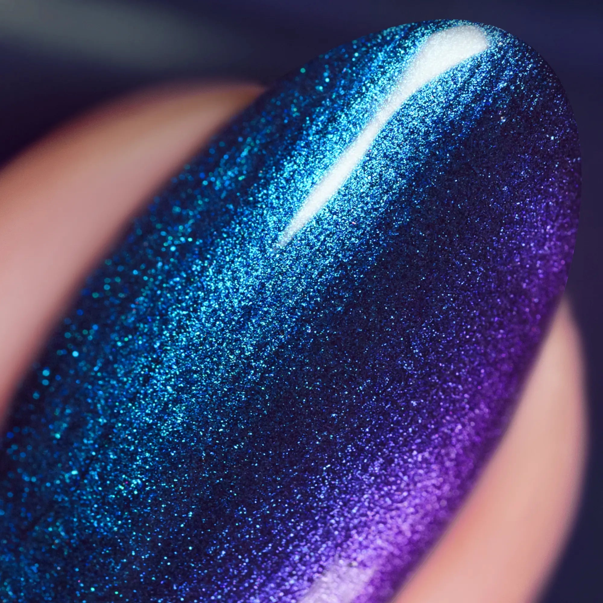herzlack-hexenschatten-multichrome-veganer-nagellack-11-ml image 3