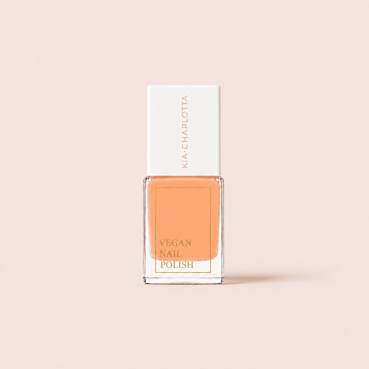 kia-charlotta-coral-diving-veganer-nagellack-koralle image 1