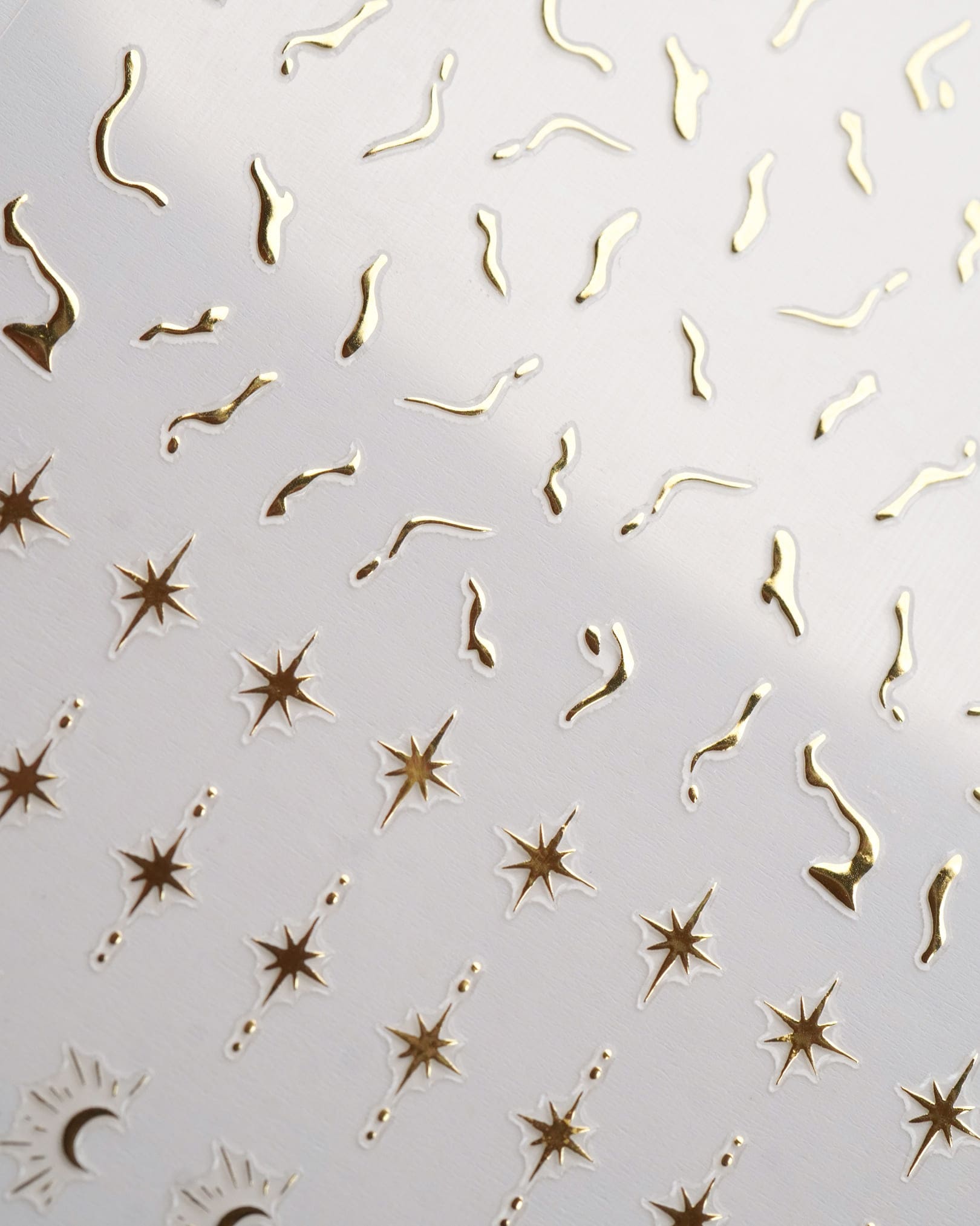 doonails-golden-hour-nagelsticker-96-gold-motive image 3