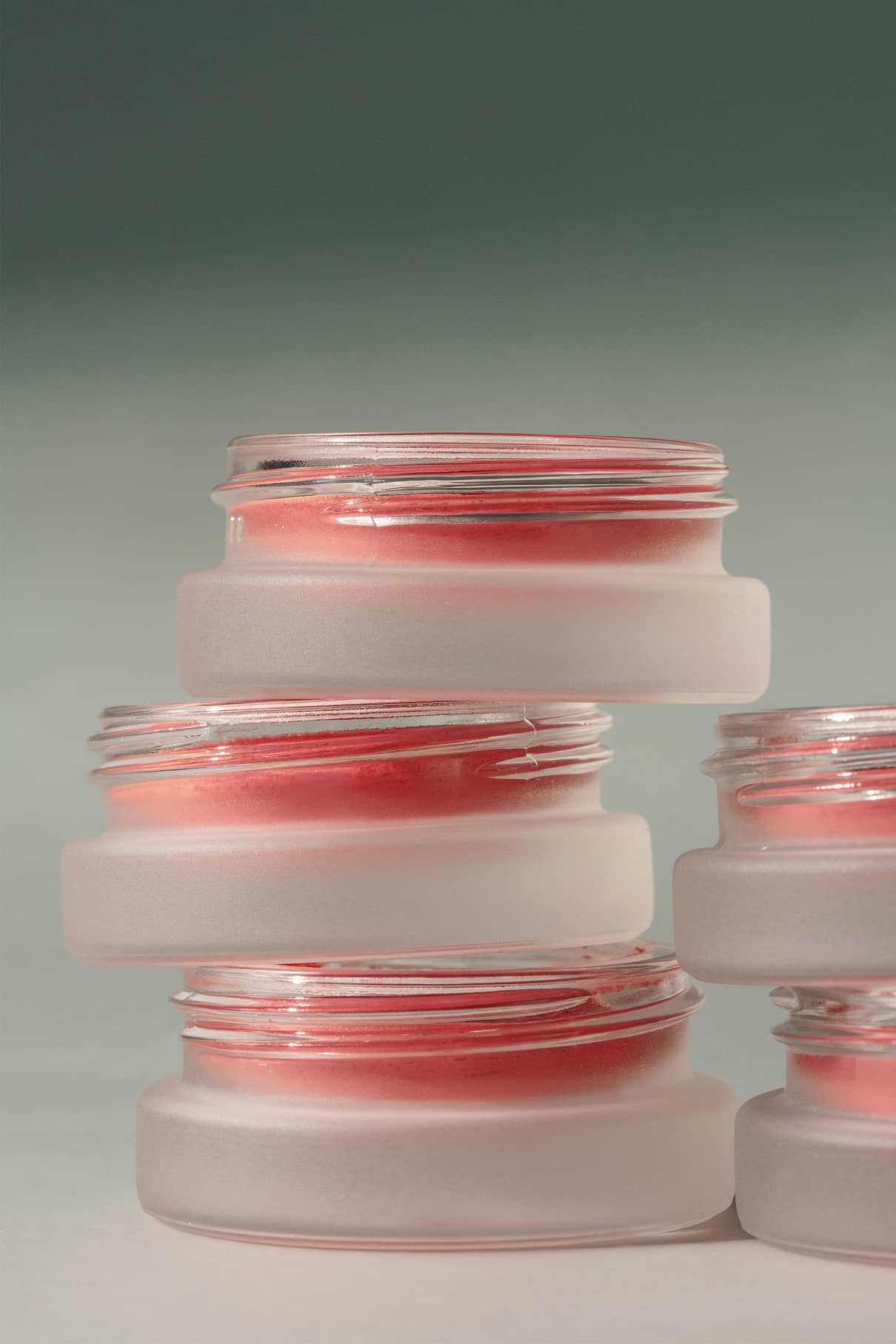 gitti-velvet-cheeks-no-01-mousse-blush-in-warmem-beerenrot image 5