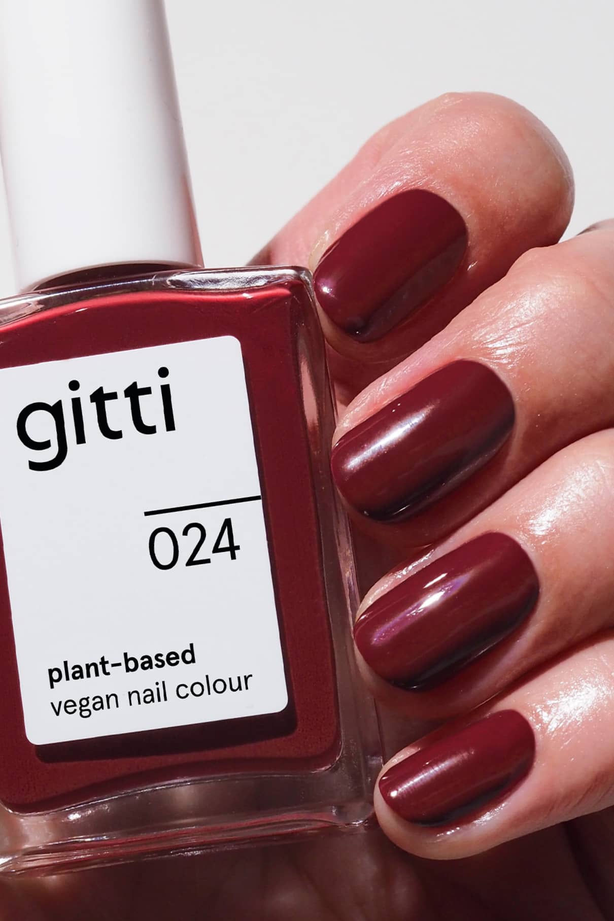 gitti-no-024-nagellack-dunkles-rostiges-rot image 2