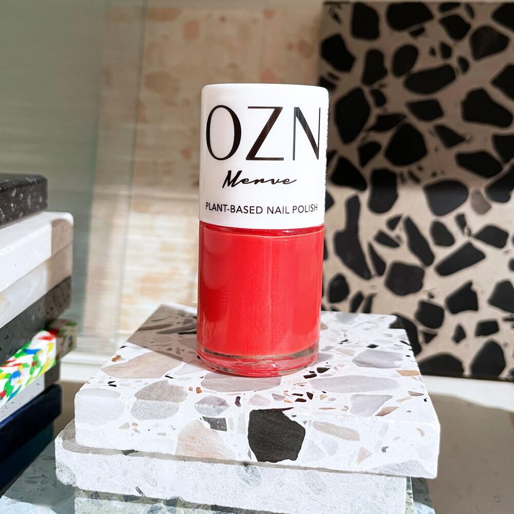 ozn-merve-pflanzenbasierter-nagellack-rot-orange image 6