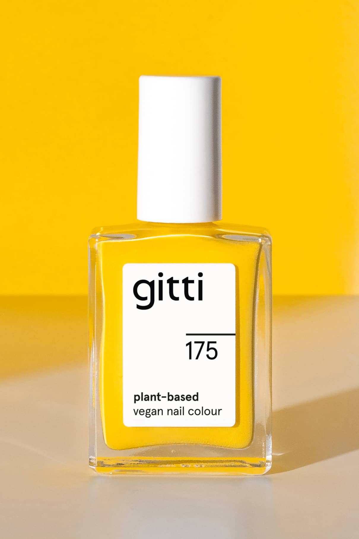 gitti-no-175-pflanzenbasierter-nagellack-sonniges-gelb image 5