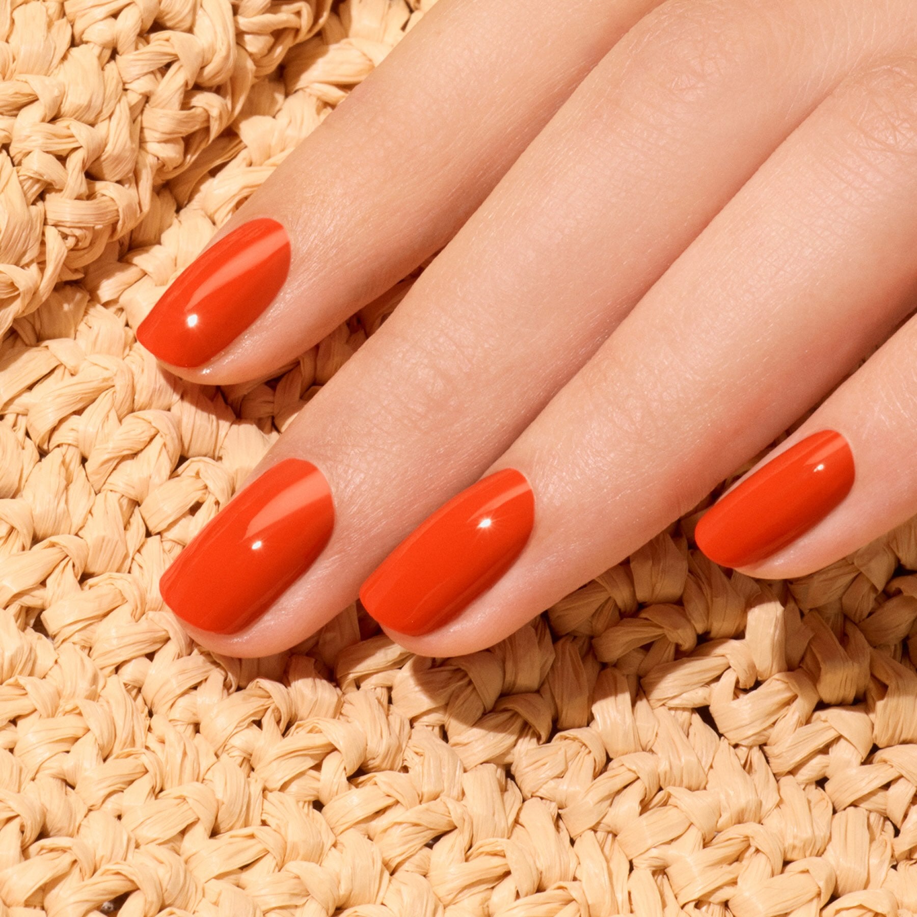 manucurist-green-flash-coral-reef-orangeroter-led-nagellack image 2