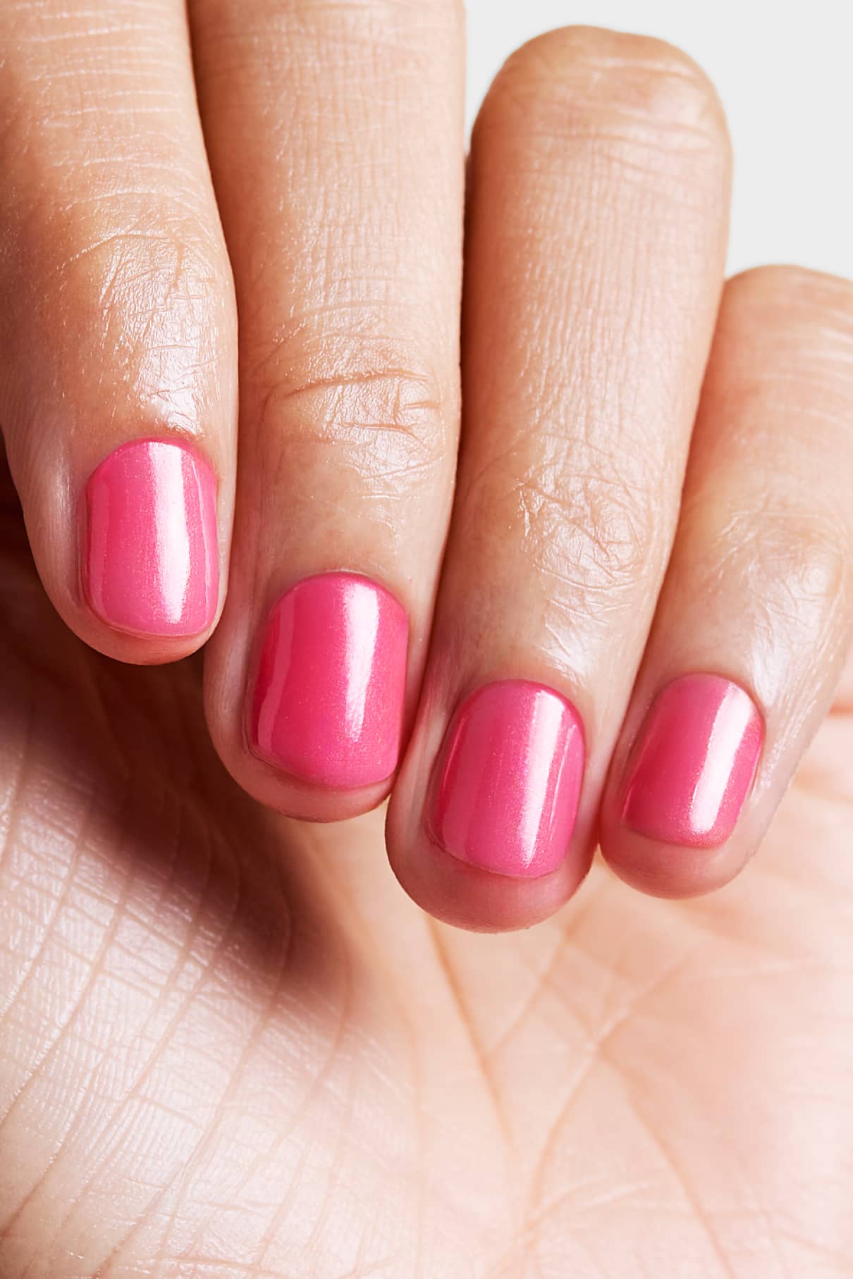 gitti-skinified-nail-tint-no-05-veganer-pflegelack-himbeerrosa-mit-rosigem-schim image 5