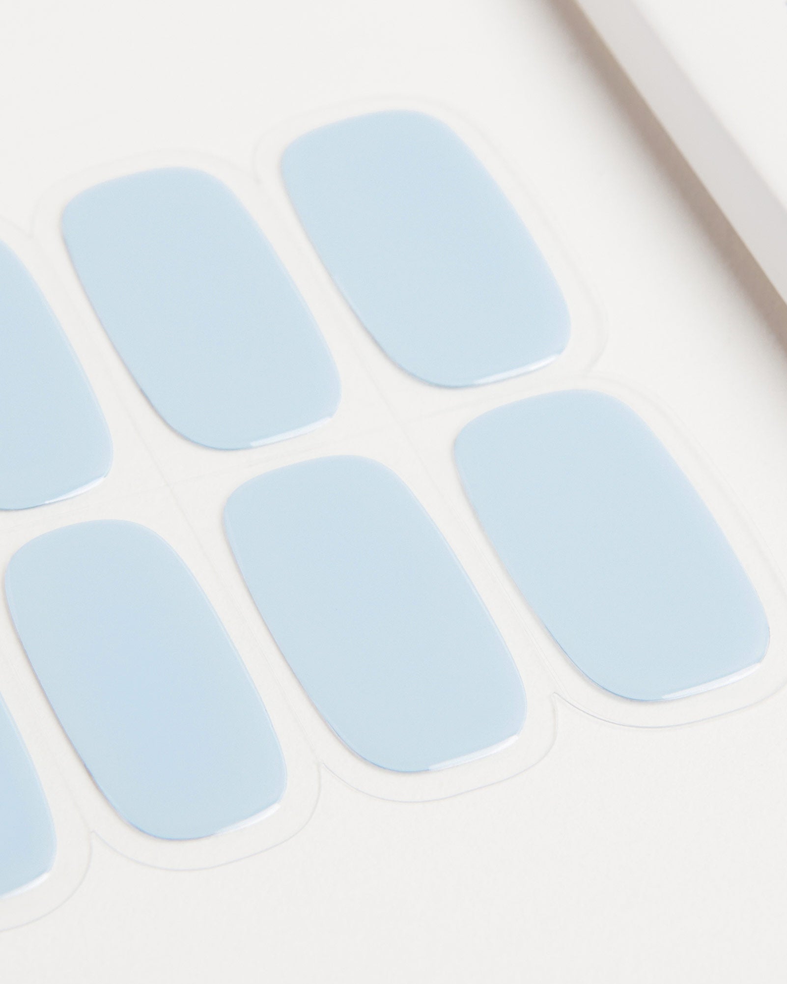 doonails-baby-blue-uv-gel-strips-helles-fr-hlingsblau image 5