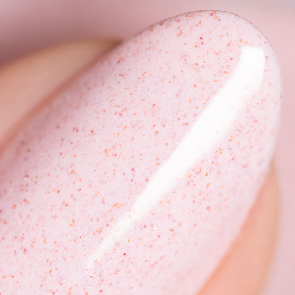 herzlack-erdbeershake-veganer-nagellack-rosa-schimmer-11ml-s-e-liebe image 4