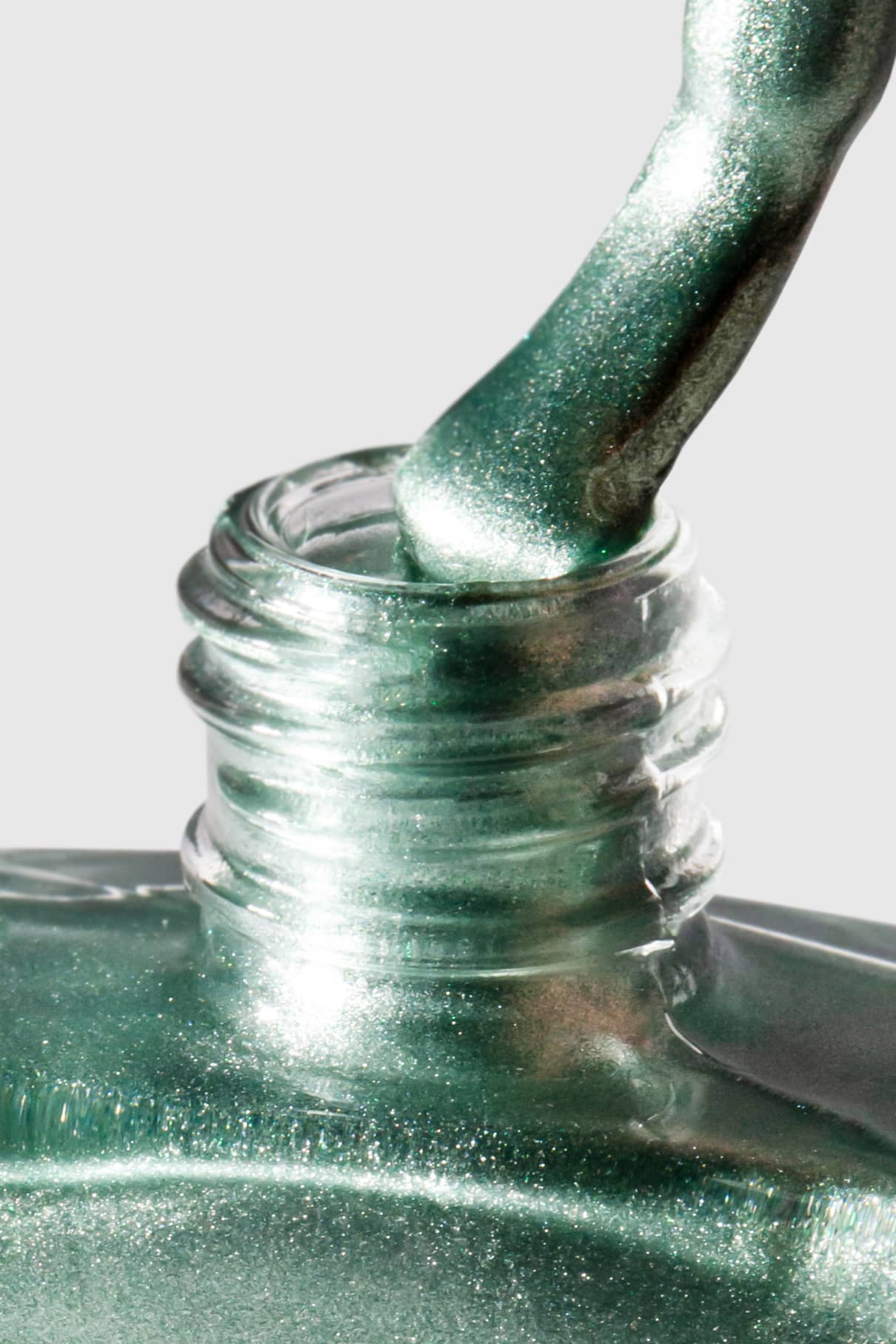 gitti-no-305-plant-based-nagellack-metallic image 6