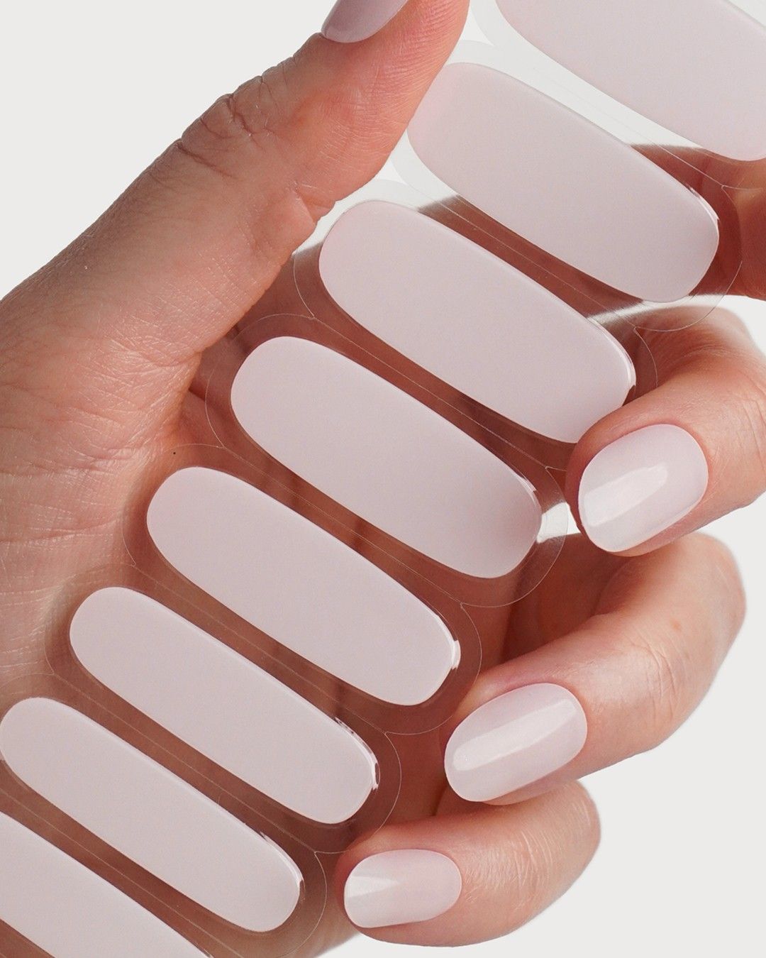 doonails-oat-milk-uv-gel-strips-milchig-wei-transparent image 5