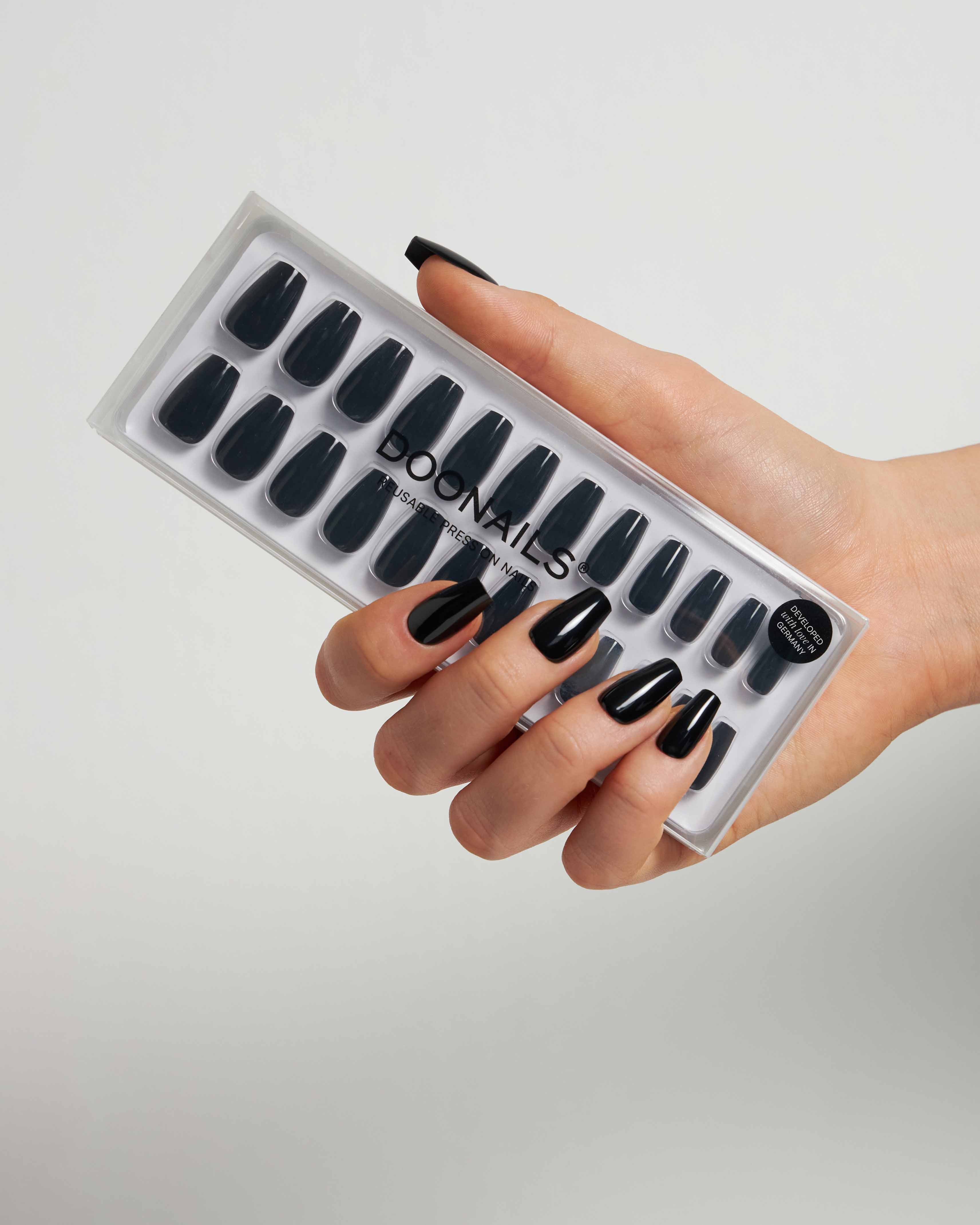 doonails-dark-dream-short-coffin-soft-gel-press-ons-mystisch-dunkel image 4