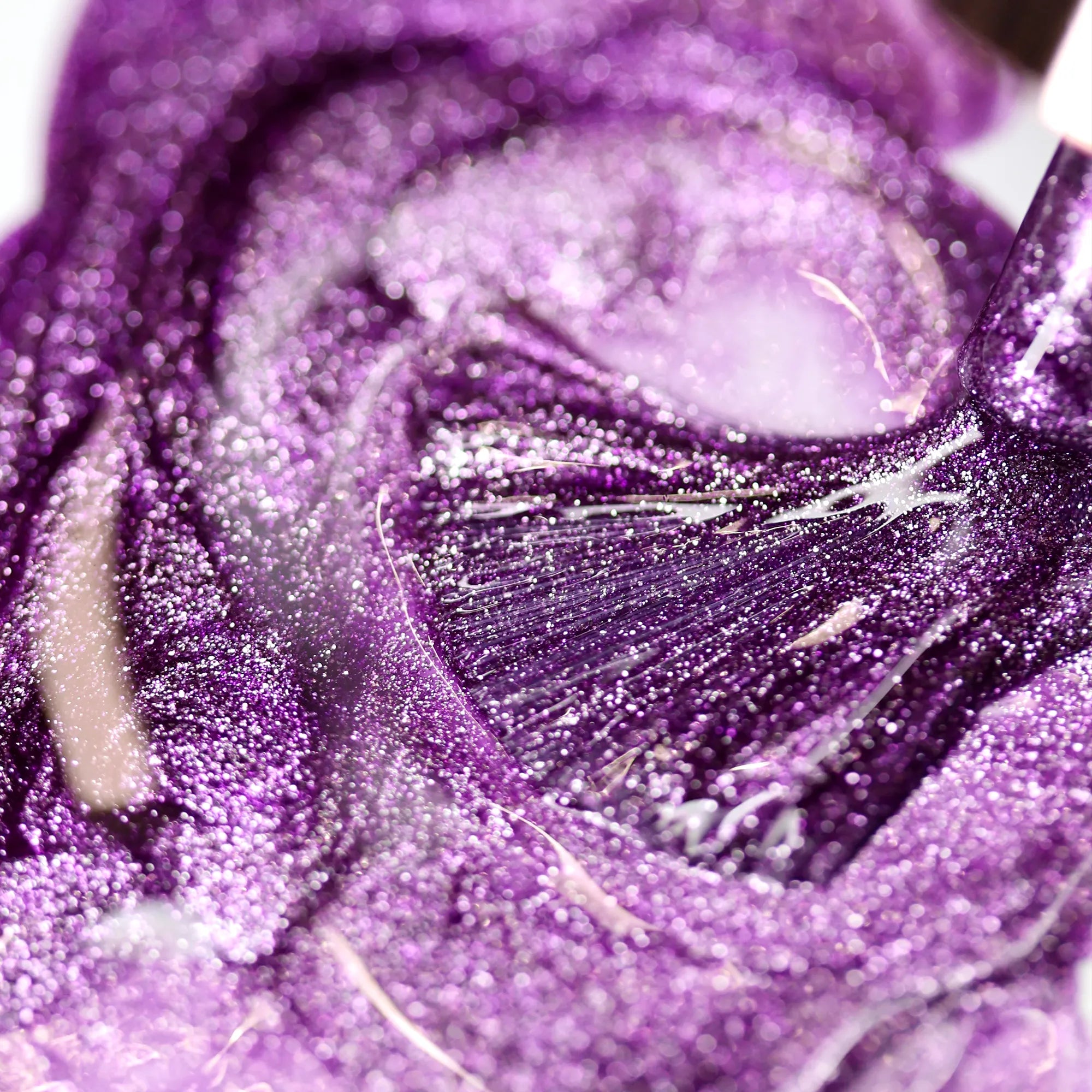herzlack-purpurnymphe-veganer-nagellack-metallic-lila-11ml image 7