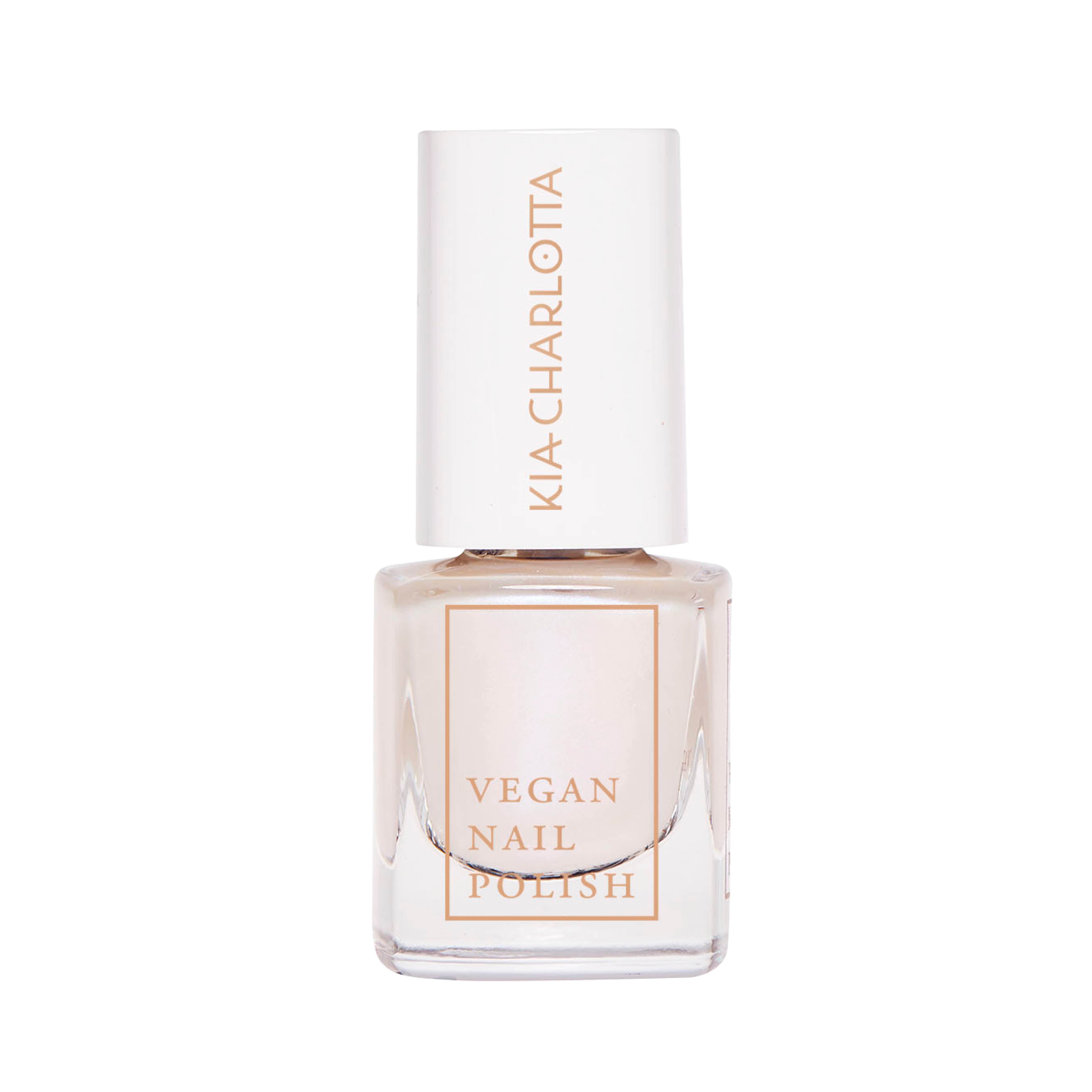 kia-charlotta-magic-veganer-nagellack-perlenblau-schimmer image 1