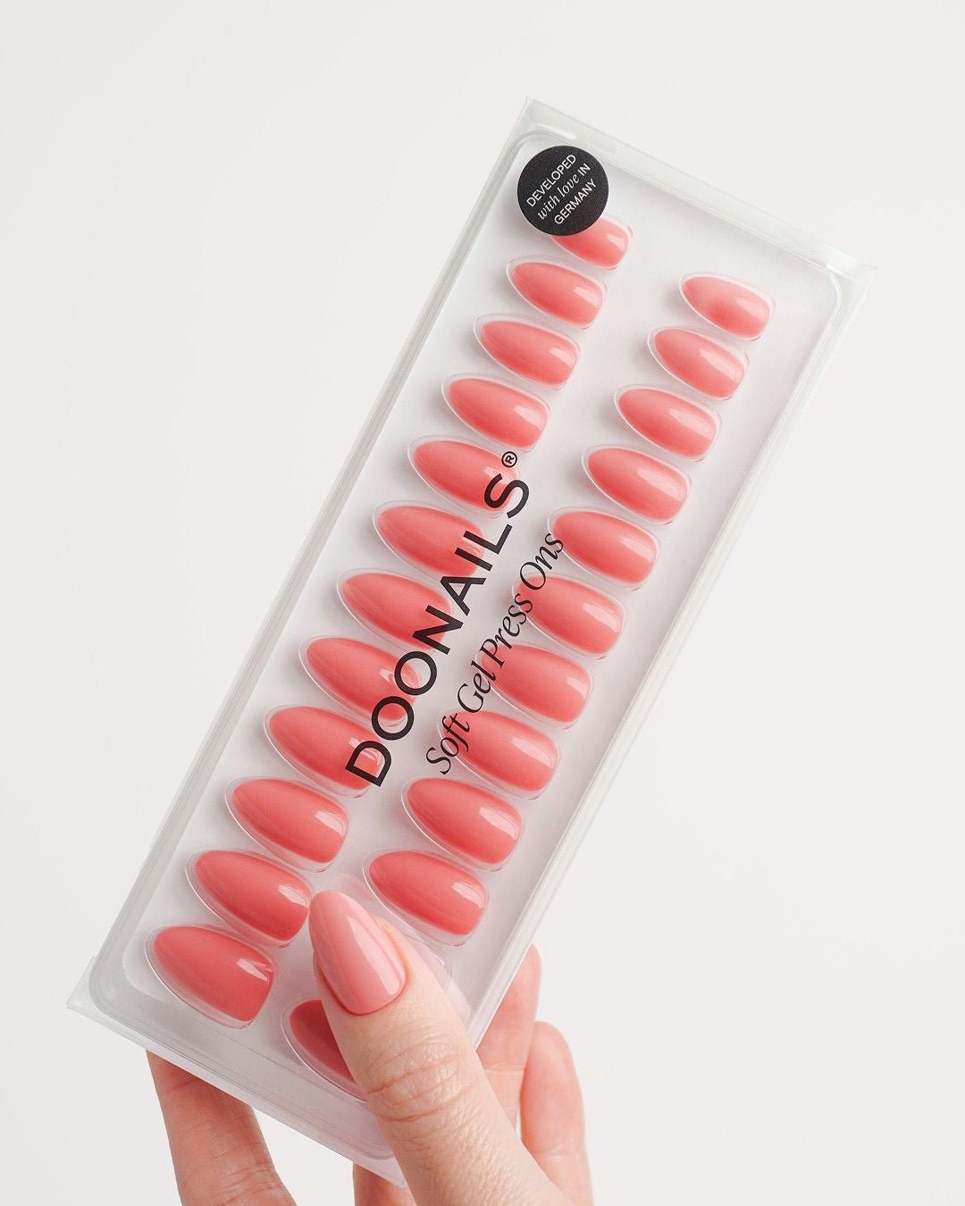 doonails-peach-please-short-almond-soft-gel-press-ons-pfirsich image 3