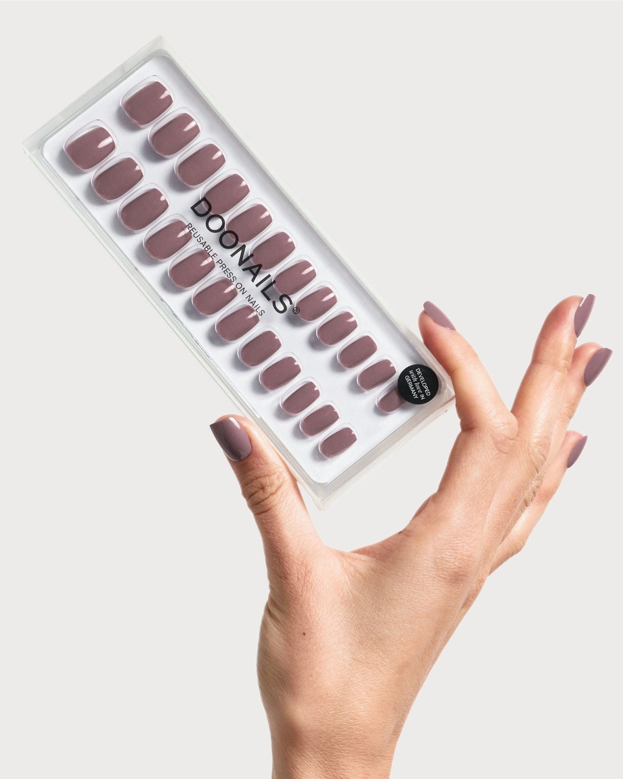 doonails-silent-night-mauve-short-square-soft-gel-press-ons image 3