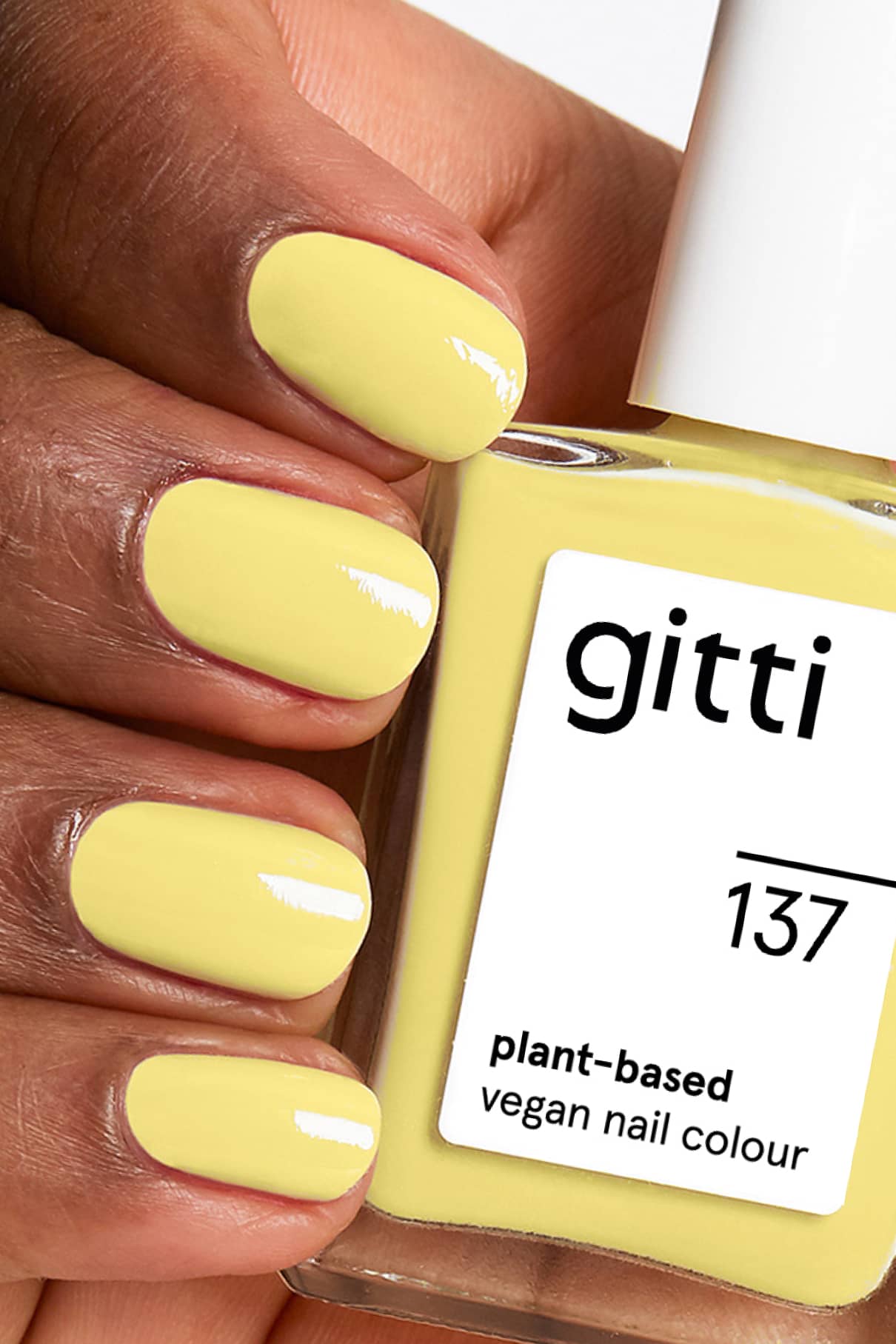 gitti-no-137-plant-based-nagellack-leuchtendes-gelb image 2