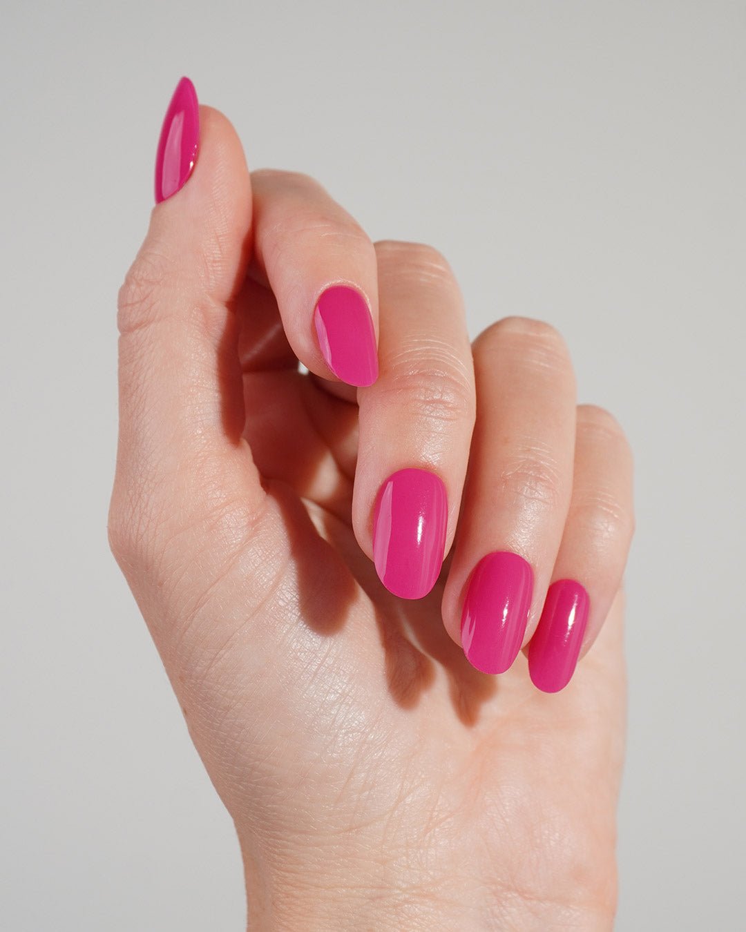 doonails-malaga-uv-gel-strips-strahlendes-pink image 3
