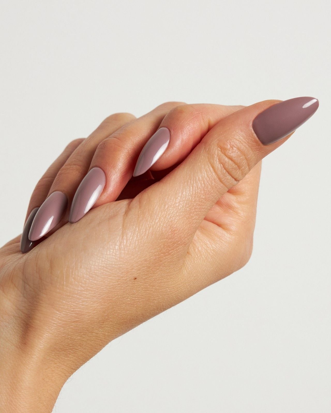 doonails-silent-night-mauve-medium-almond-soft-gel-press-ons image 4