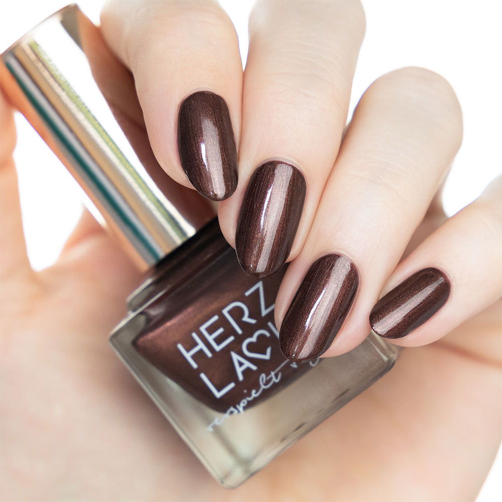 herzlack-erde-veganer-nagellack-braun-pearl-schimmer-11-ml image 2