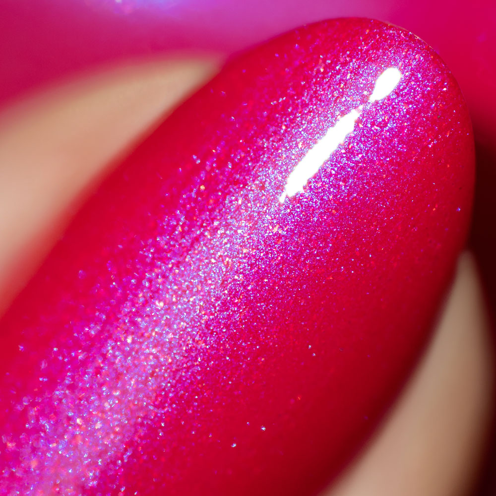 herzlack-ibiza-veganer-nagellack-11ml-pink-mit-duochrome image 4