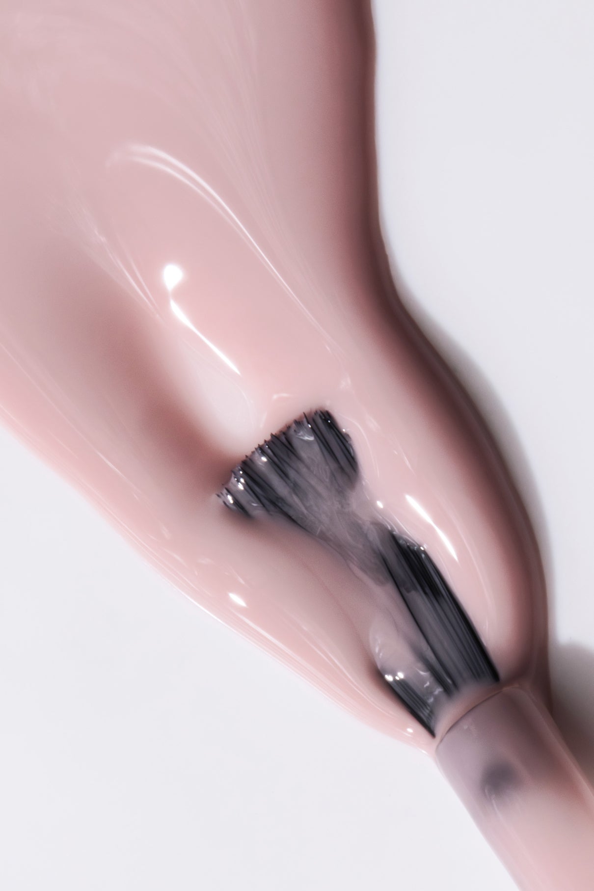 gitti-no-049-plant-based-nagellack-helles-transparentes-ros image 5