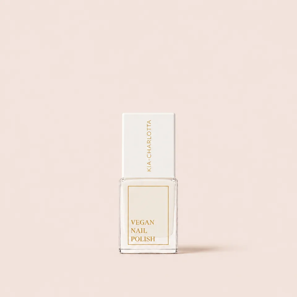 kia-charlotta-nagellack-serenity-off-white-creme image 1