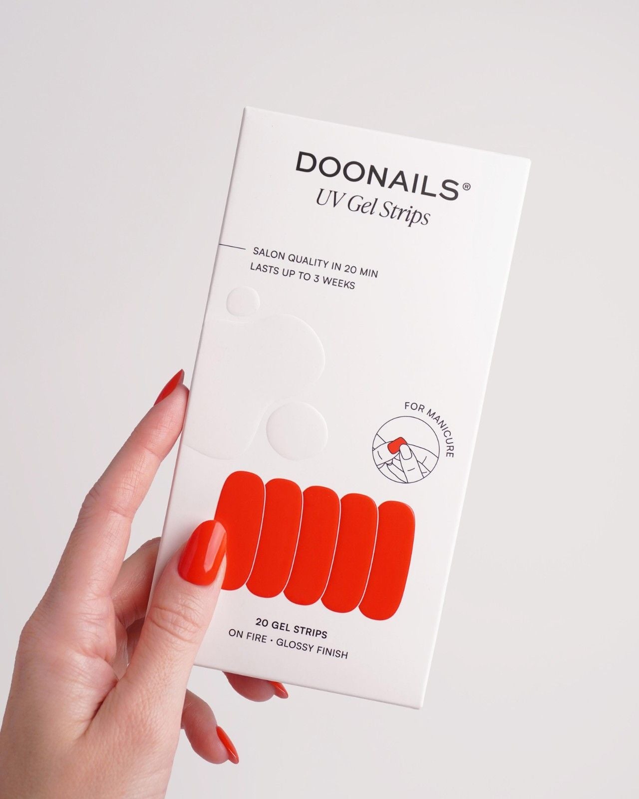 doonails-on-fire-uv-gel-strips-feuerrot image 3