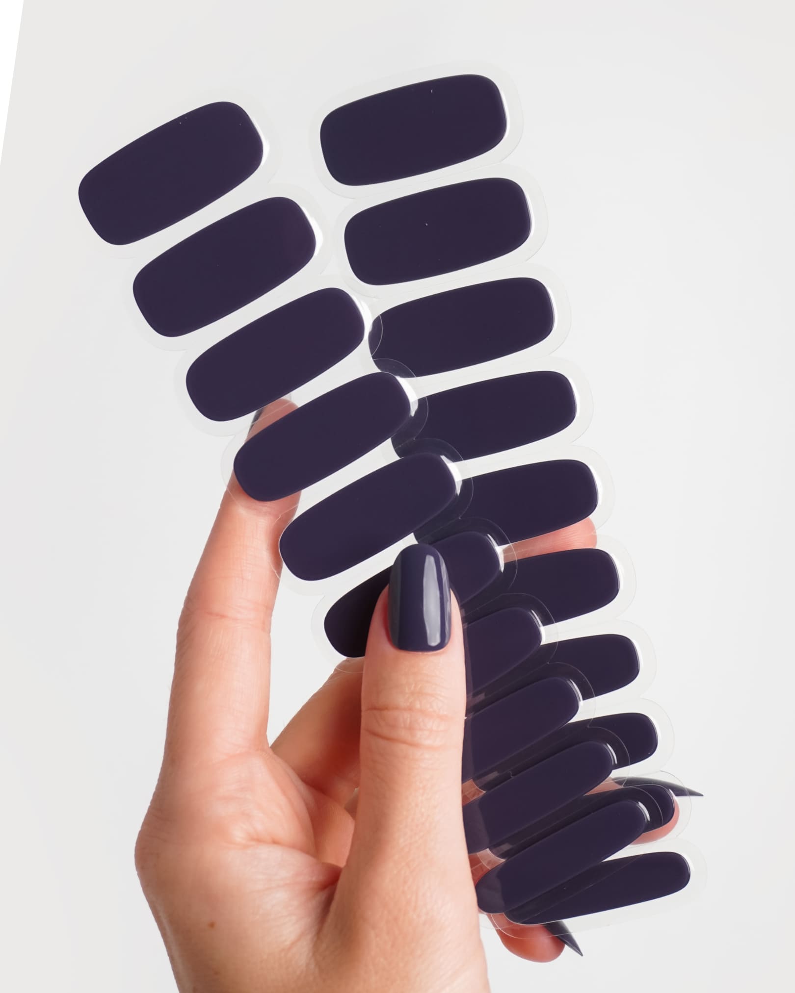 doonails-stormy-grey-uv-gel-strips image 5