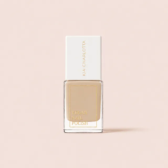 kia-charlotta-grace-veganer-nagellack-warmes-taupe image 1