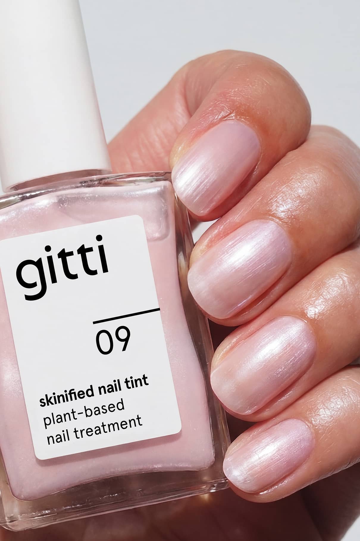 gitti-skinified-nail-tint-no-09-pflegelack-blush-pink-mit-schimmer image 2