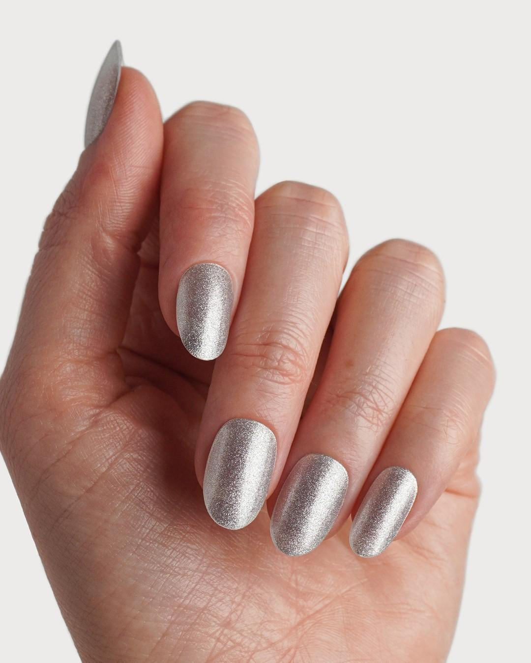 doonails-silver-shimmer-uv-gel-strips-metallic-silber image 4