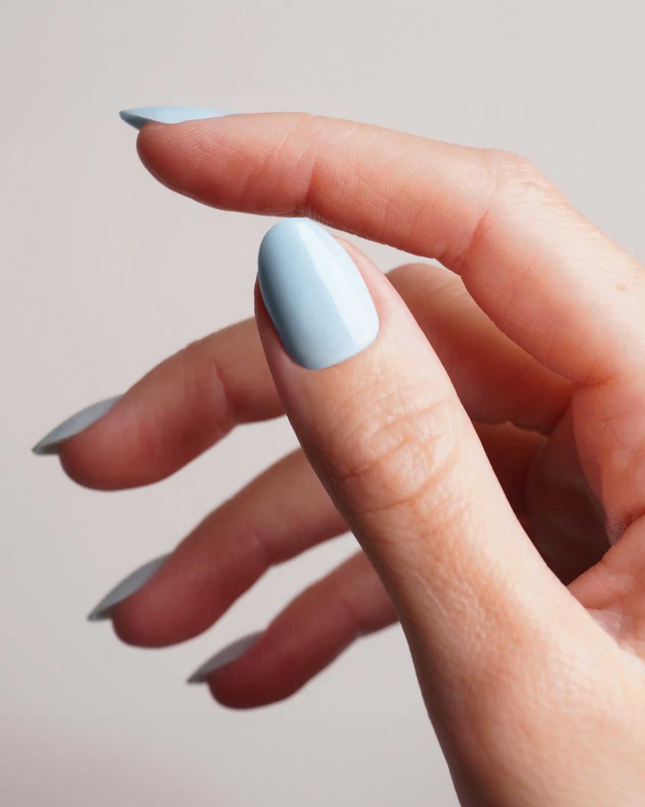 doonails-baby-blue-short-round-soft-gel-press-ons image 2