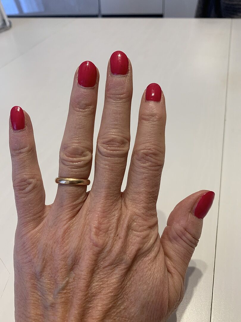 Mega Pink, mega Halt