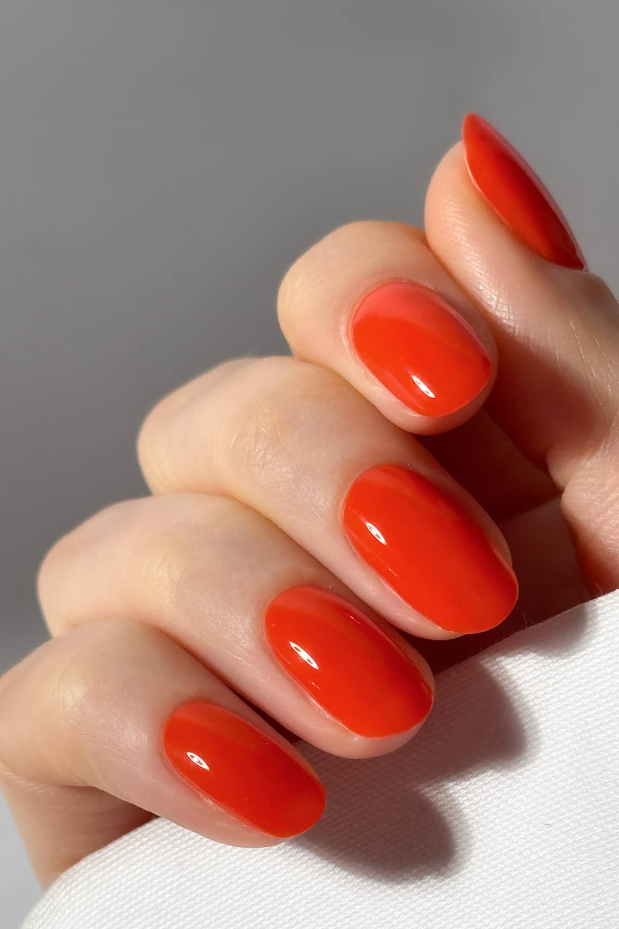 gitti-no-18-plantpro-gel-nail-polish-orange-rot image 3