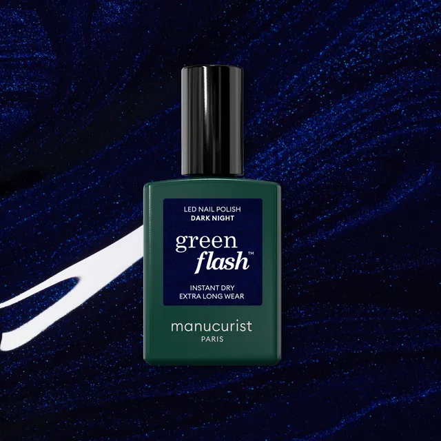 manucurist-dark-night-green-flash-semi-permanenter-nagellack-nachtblau-schimmer image 1