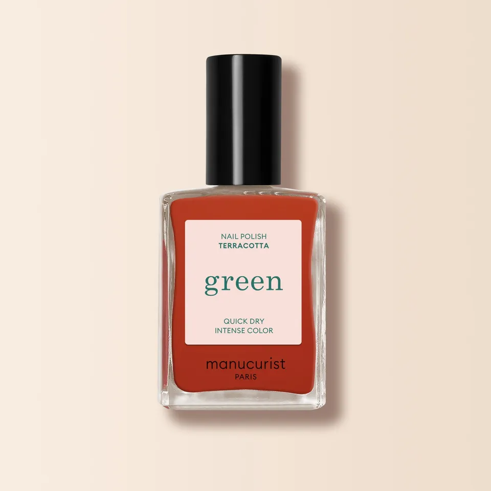 manucurist-green-terracotta-klassischer-nagellack-in-verbranntem-erdrot image 1