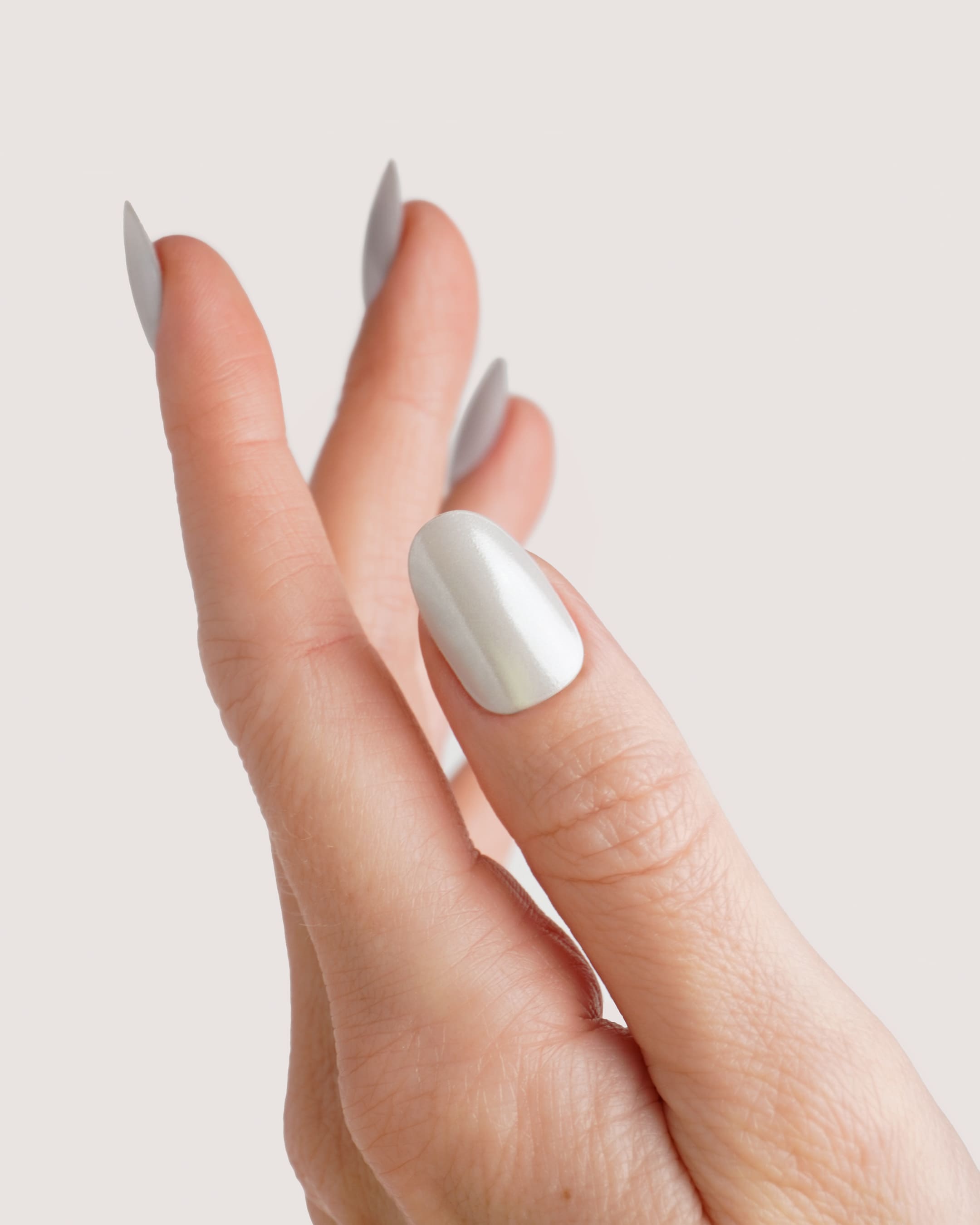 doonails-shadow-uv-gel-strips-silber-chrome image 4