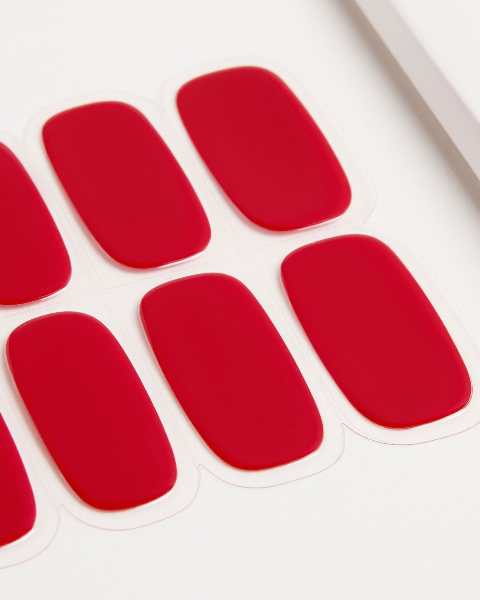 doonails-mon-cheri-uv-gel-strips image 5