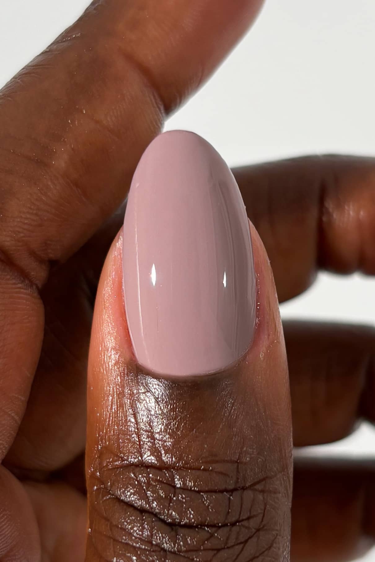 gitti-no-048-plant-based-nagellack-mauve-taupe image 5