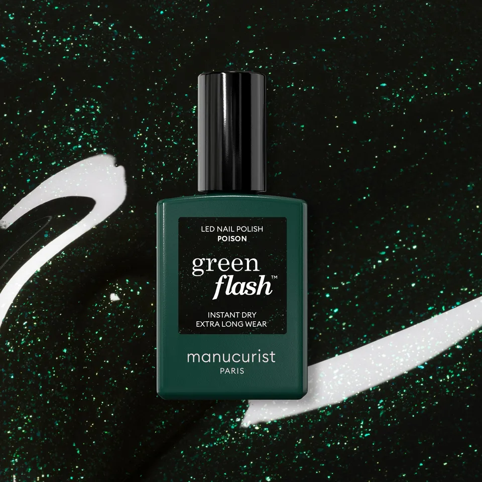 manucurist-green-flash-poison-halbpermanenter-nagellack-tannengr-n-glitter image 1