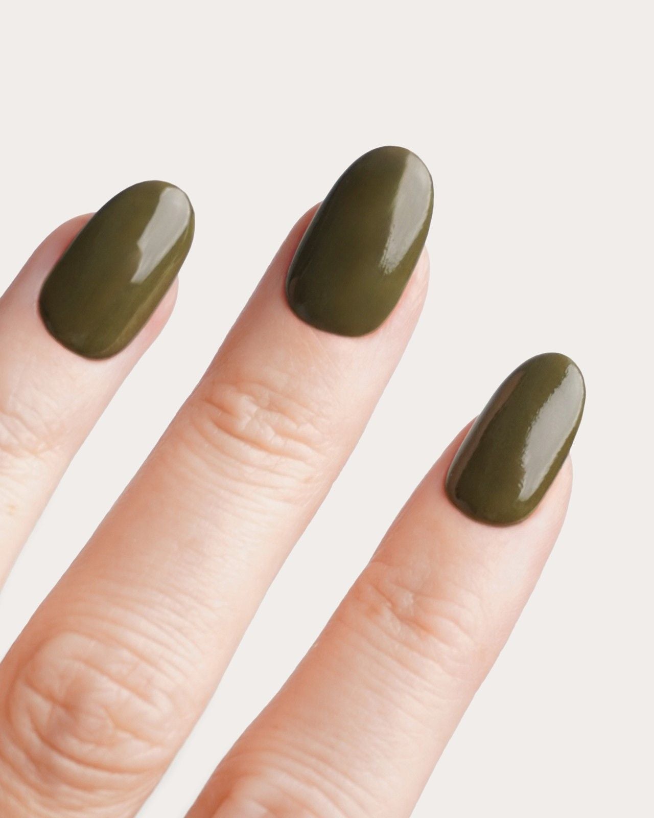doonails-moss-green-dipping-powder image 2