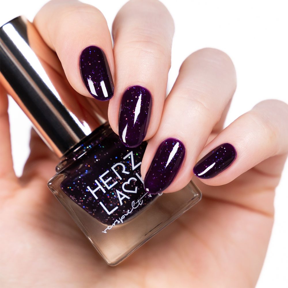 herzlack-sternengalaxie-veganer-glitzer-nagellack-lila-11ml image 2