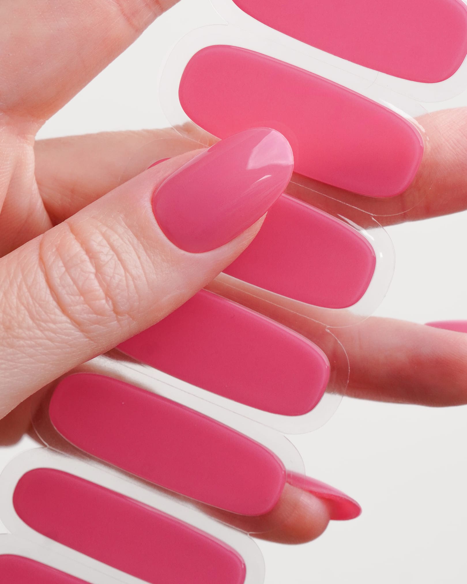 doonails-hot-pink-uv-gel-strips-golden-hour-special-edition image 5