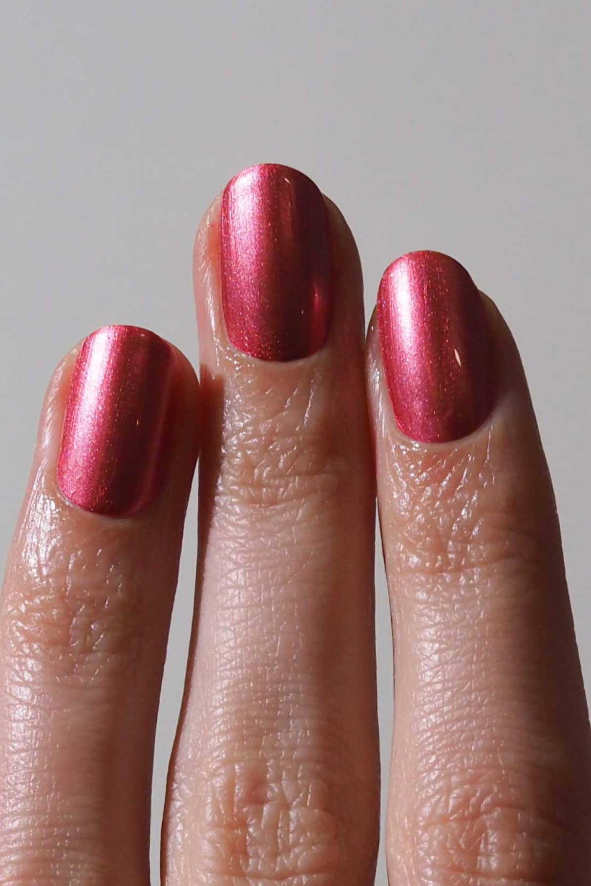 gitti-no-309-plant-based-nagellack-pink-metallic-r-tlich image 4