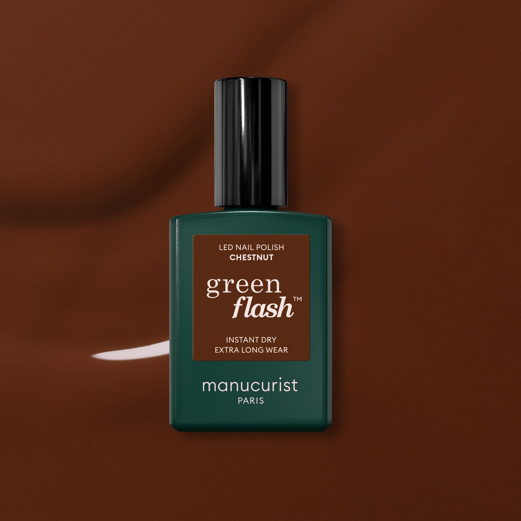 manucurist-green-flash-chestnut-semipermanenter-nagellack-haselnussbraun image 1