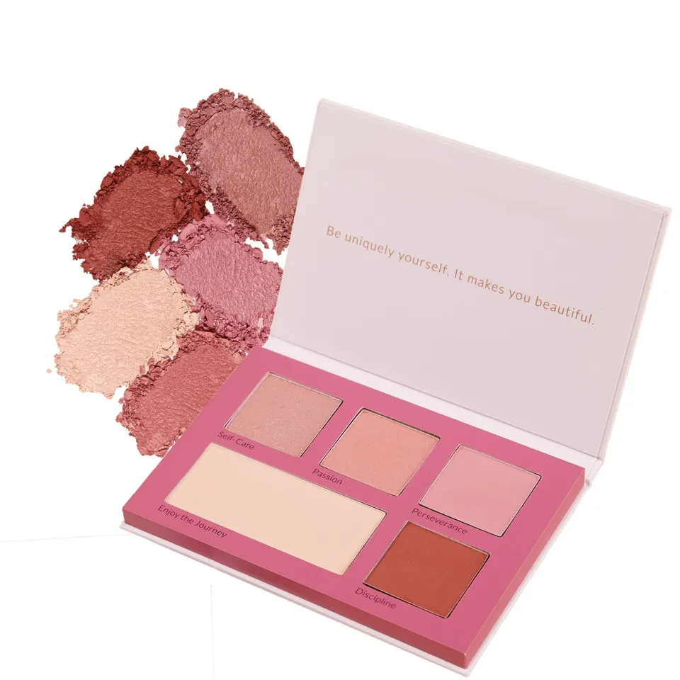 kia-charlotta-dreams-come-true-eyeshadow-palette image 1