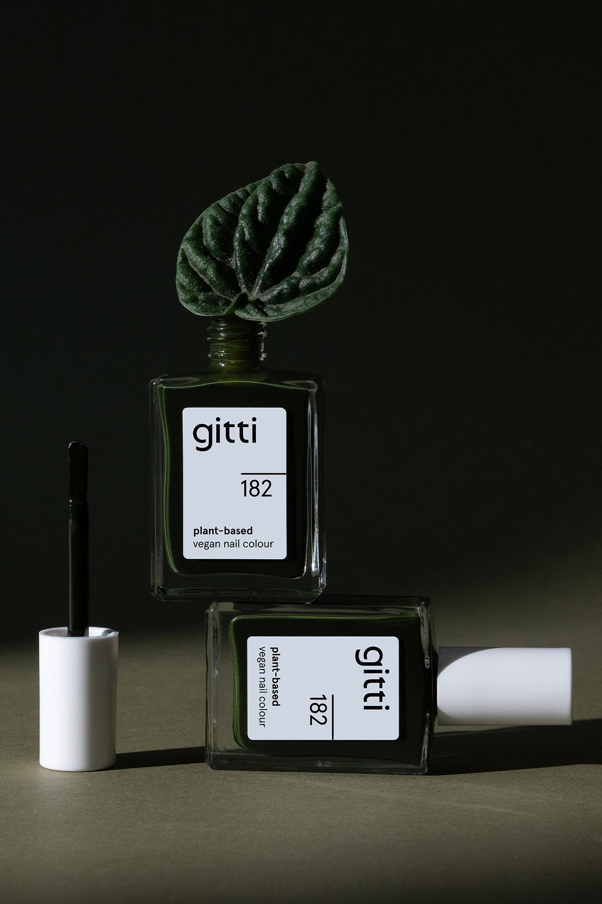 gitti-plant-based-nagellack-no-182-tiefes-tannengr-n image 7