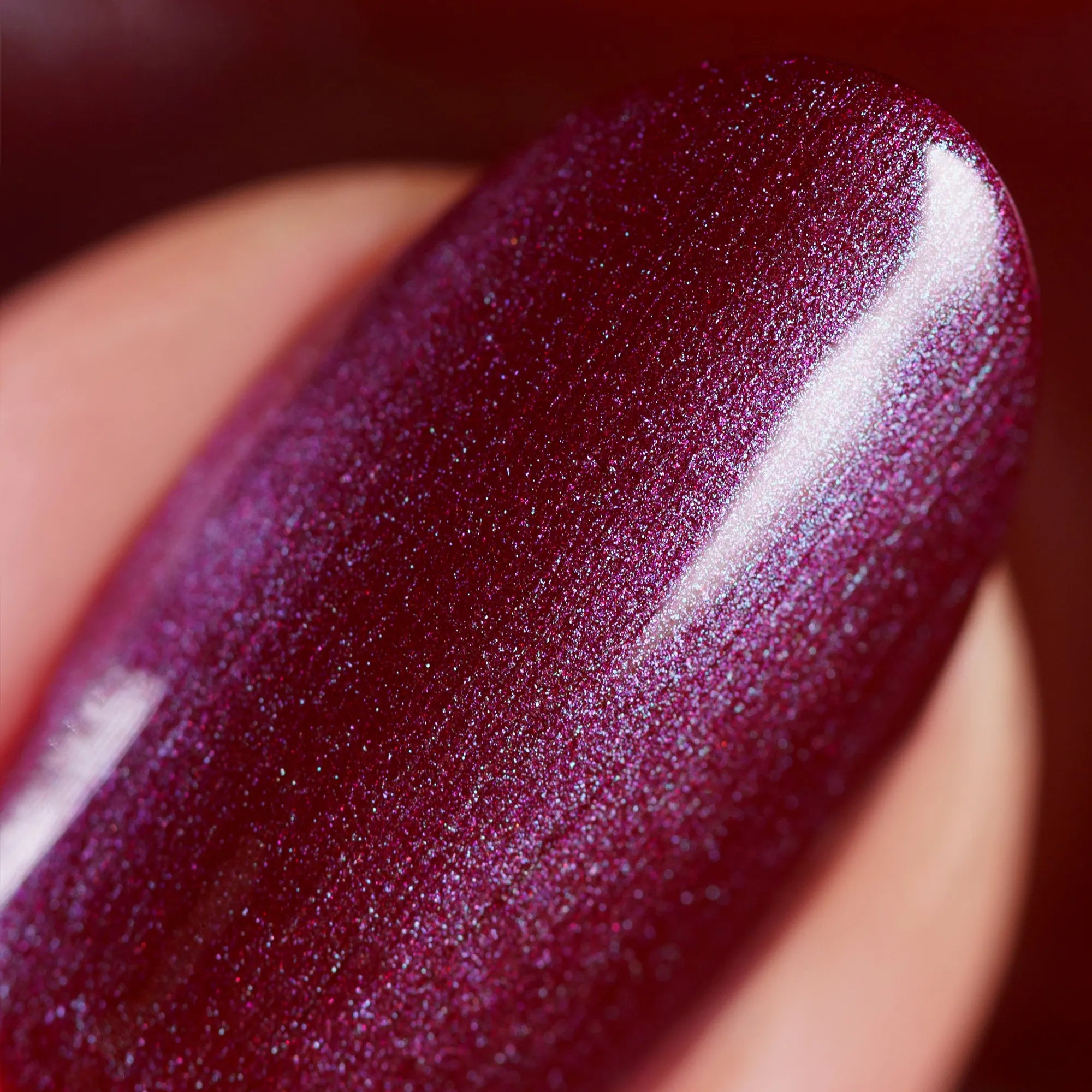 herzlack-zirkuss-veganer-nagellack-bordeaux-rotbraun-mit-blau-schimmer-11-ml image 4