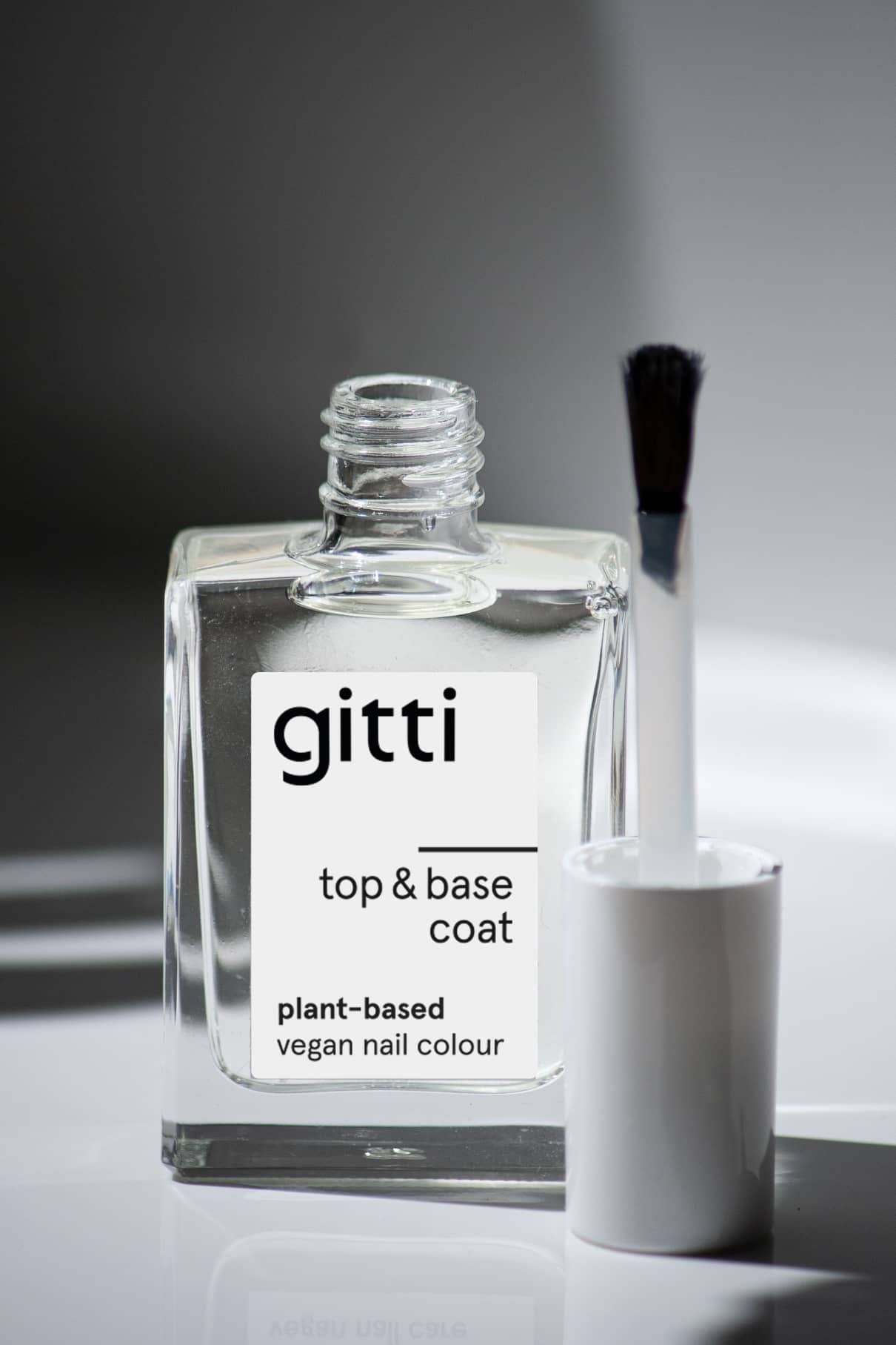 gitti-plant-based-top-base-coat-2in1-halt-und-glanz image 5