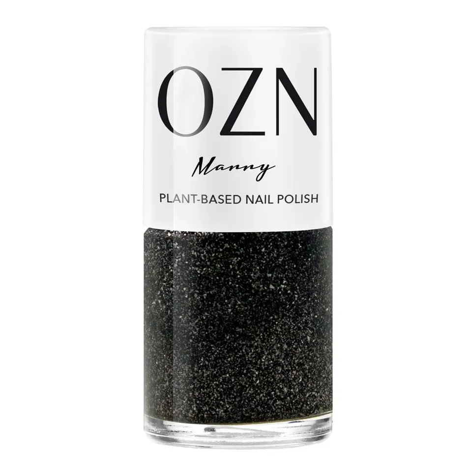 ozn-marry-pflanzenbasierter-glitzer-nagellack-schwarz-silber-limitiert image 1