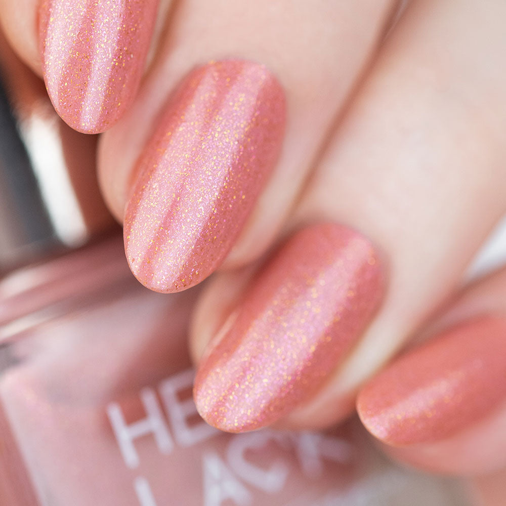 herzlack-wilde-malve-veganer-nagellack-11-ml-nude-mauve-duochrome image 3